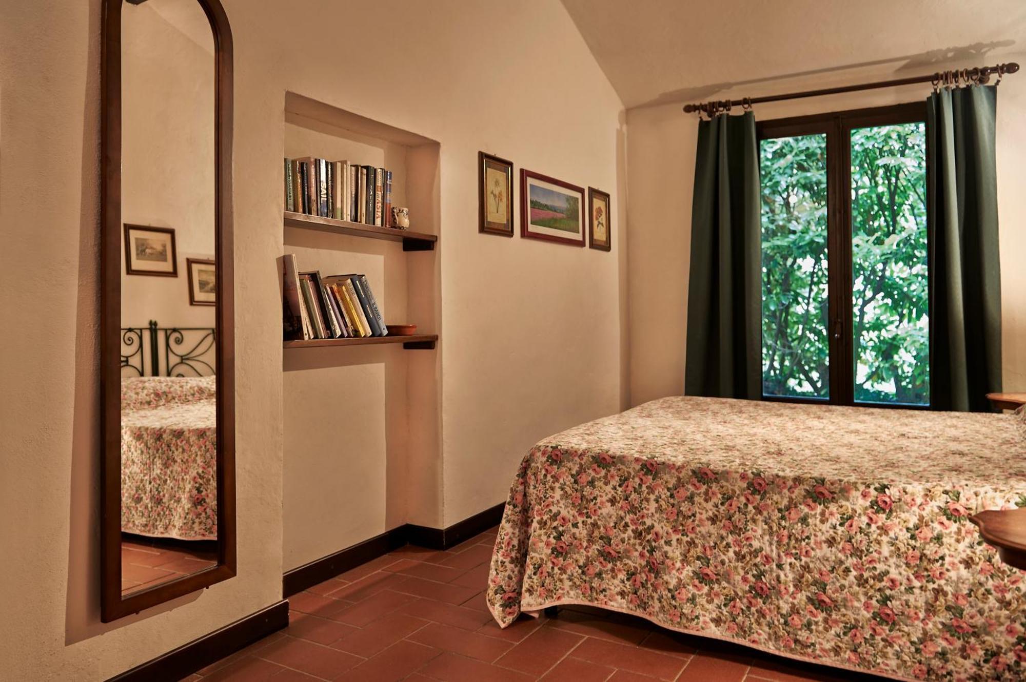 Colle Val D'Elsa - Agriturismo Bardeggiano Room photo